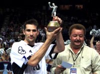 2002 konnte der THW Kiel das Turnier gewinnen.