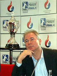 Uwe Schwenker bei der Pressekonferenz zum Final Four.