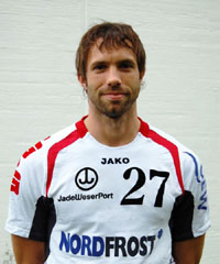 Nationalspieler Oliver Khrmann ist mit 36/6 Treffern bester  Torschtze beim WHV.