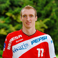 Hei begehrt: Rckraumspieler Holger Glandorf erzielte  in dieser Saison bislang 154/11 Treffer.