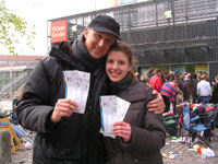Andreas und Sarah Lutz gehrten zu den Glcklichen, die noch Karten bekamen.
