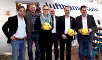 v.l.n.r.: Gerd Hofele (Gppingen), Thorsten Storm (Lwen), Kim Kulig, Uli Derad, Frank Bohmann (HBL), Holger Kaiser (Flensburg).