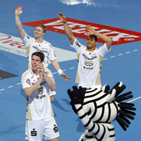 Die "Zebras" bedanken sich nach dem Spiel bei den Fans fr die groartige Anfeuerung.