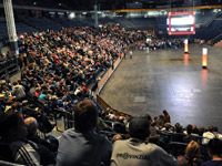 ber 1.500 THW-Fans strmten am Samstagnachmittag zum Public Viewing in die Sparkassen-Arena.