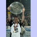 German champion 2006! Team captain Stefan Lvgren with the trophy.