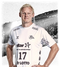 Patrick Wiencek. Patrick Wiencek.