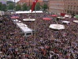 Mehr als 15000 Fans auf dem Rathausplatz