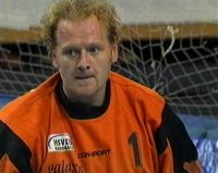 Wieder einmal stark in der Ostseehalle: HSV-Keeper Goran Stojanovic.