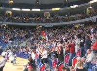 700 mitgereiste THW-Fans erlebten in der TUI-Arena ein  Kieler Happy-End.