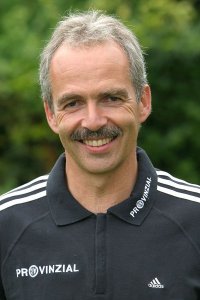 Dr. Detlev Brandecker.