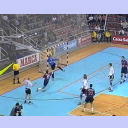 EHF-Pokal-Finale 2002, Rückspiel: Guijosa trifft zum 2:0.