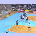 EHF-Pokal-Finale 2002, Rückspiel: Lozano trifft zum 13:19.