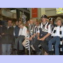 EHF-Pokal-Finale 2002, Rückspiel: 200 Fans empfingen den THW am Flughafen.