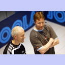 Schwedisches Doppel: Tischtennis-Star Jan-Ove Waldner (rechts) und Handball-Star Johan Pettersson (links, Profi des THW Kiel).