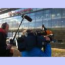 Das ZDF-Sportreportagen-Team vor der Sparkassen-Arena.
