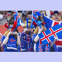 WM 2013: ISL-FRA: Isländische Fans.