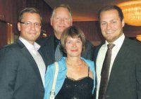 Uwe und Eva Brandenburg und ihre beiden Söhne Bastian (li.) und Christoph, die auch eine Ausbildung zum Physiotherapeuten abgeschlossen haben.