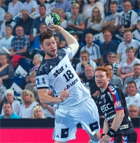 Niclas Ekberg in action.