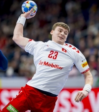 Lukas Laube in action.