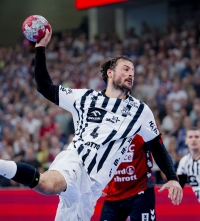 Domagoj Duvnjak in action.