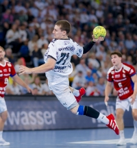 Elias Ellefsen á Skipagøtu in action.