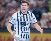 Lukas Zerbe in action. Lukas Zerbe in action.