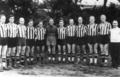 [Bild: Die Meistermannschaft 1948]